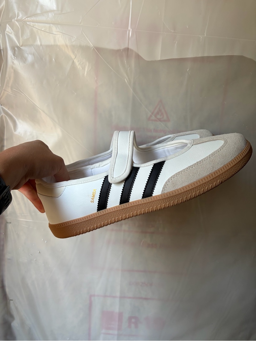 Adidas Samba Jane Size 11.5 /44.5 uk
Mary Jane Velcro cute sneaker - Picture 2 of 4